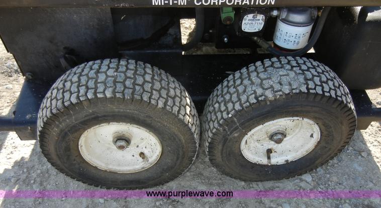 image for item 2037 Mi-T-M hot water pressure washer