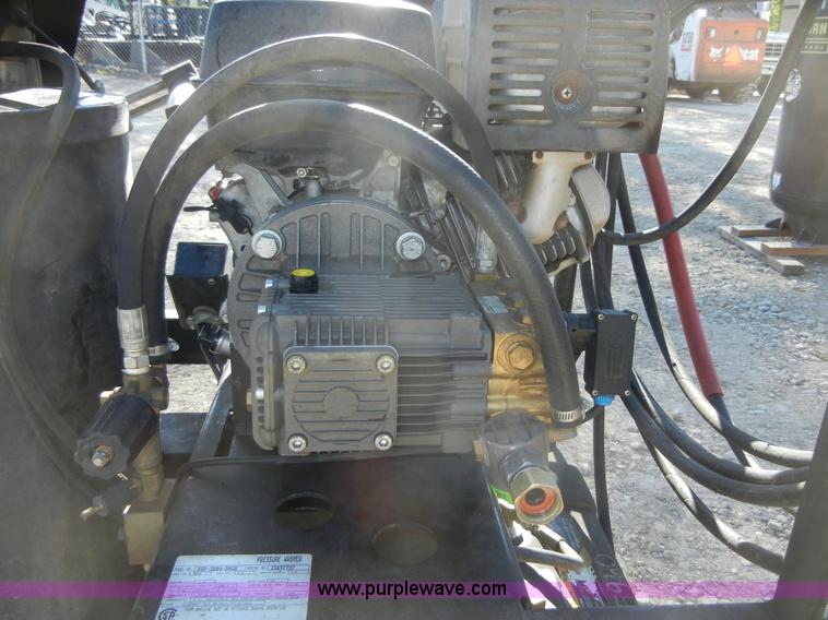 image for item 2037 Mi-T-M hot water pressure washer
