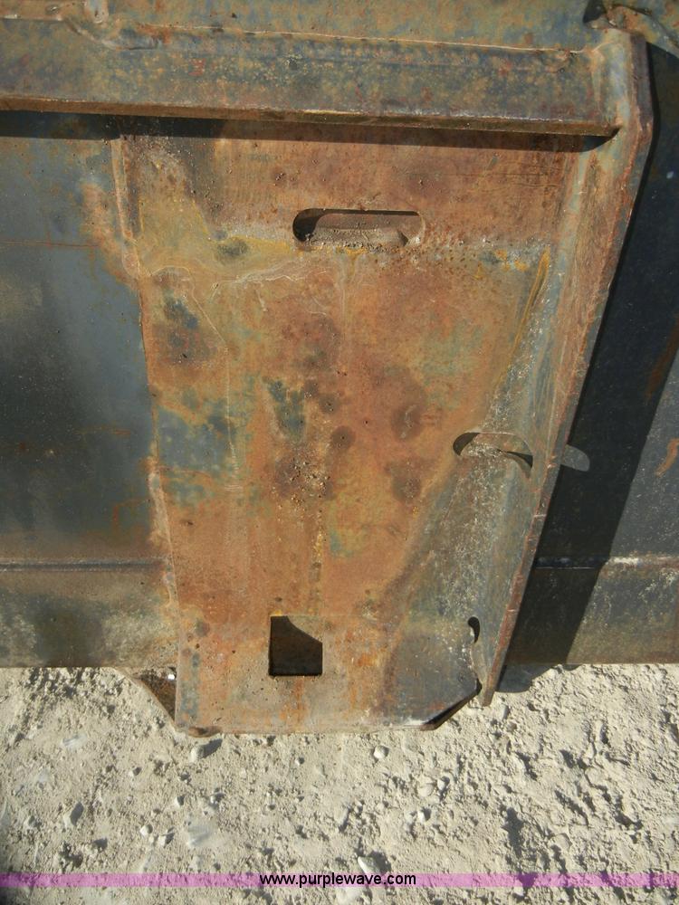 image for item 2040 Bobcat Lo Pro bucket