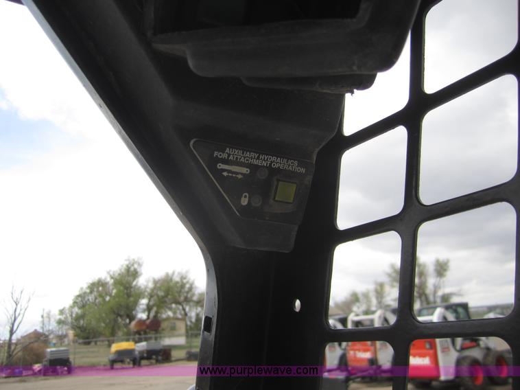 image for item 2991 1998 Bobcat 763 skid steer