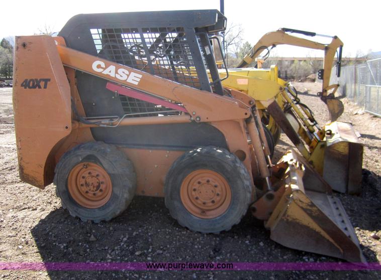 image for item 2995 Case 40XT skid steer
