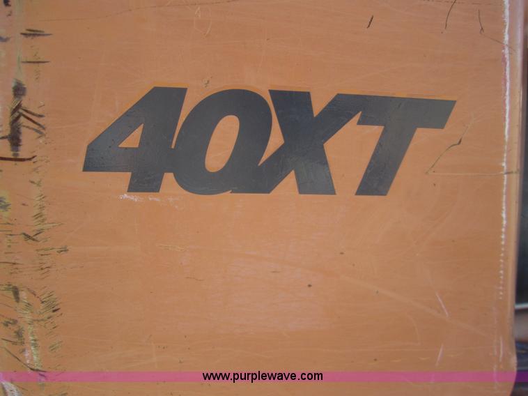 image for item 2995 Case 40XT skid steer