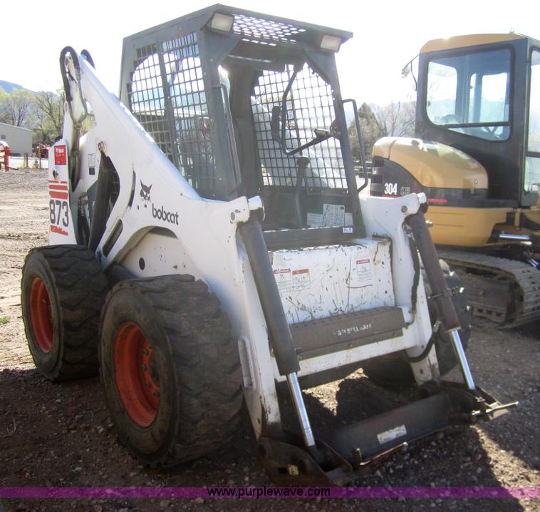 image for item 2997 Bobcat 873 skid steer