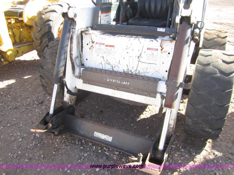 image for item 2997 Bobcat 873 skid steer