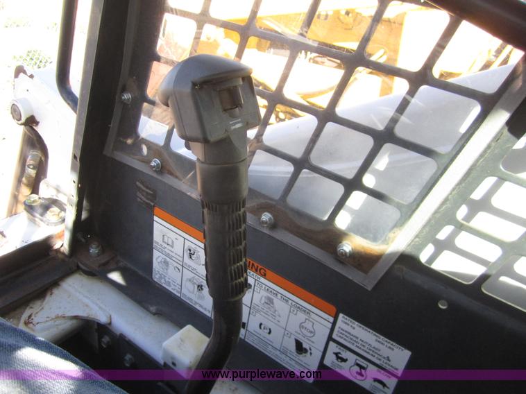 image for item 2997 Bobcat 873 skid steer