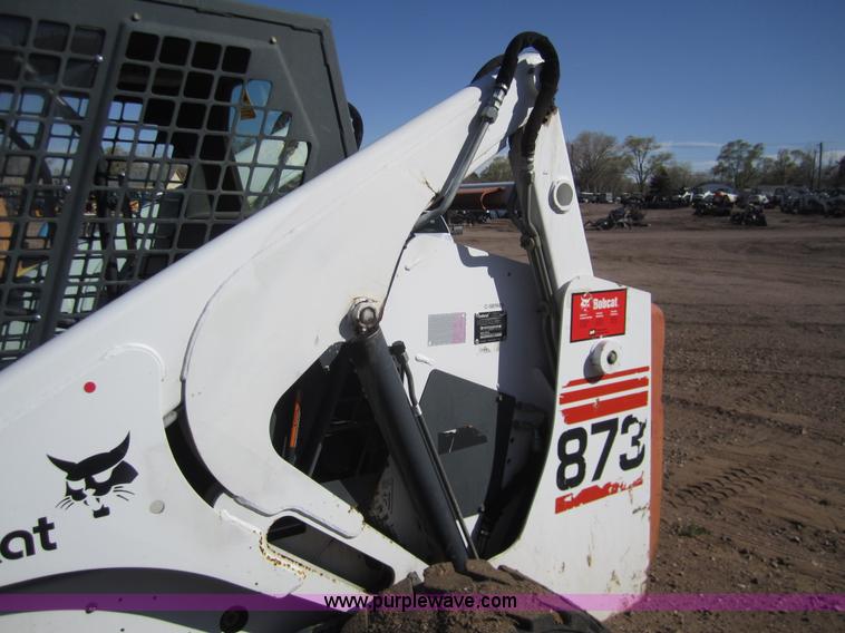 image for item 2997 Bobcat 873 skid steer