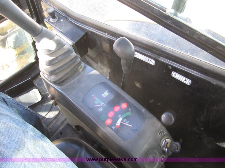 image for item 2998 Caterpillar 304CR compact excavator