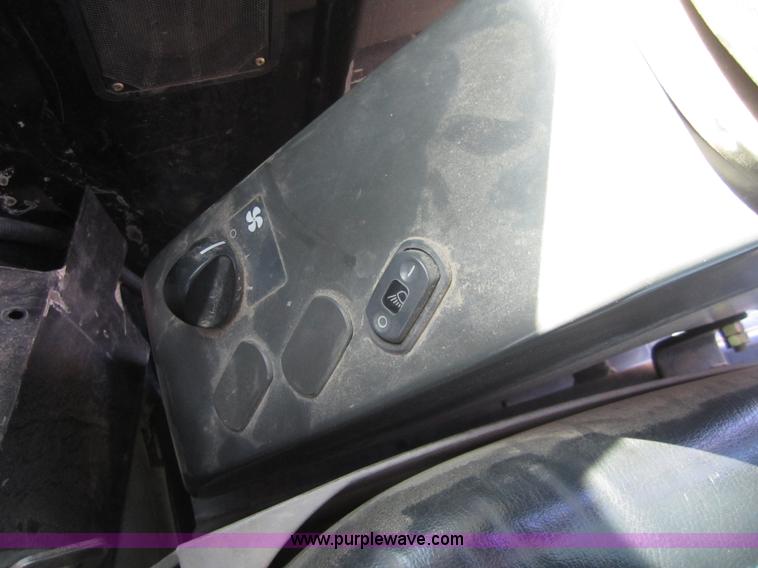 image for item 2998 Caterpillar 304CR compact excavator