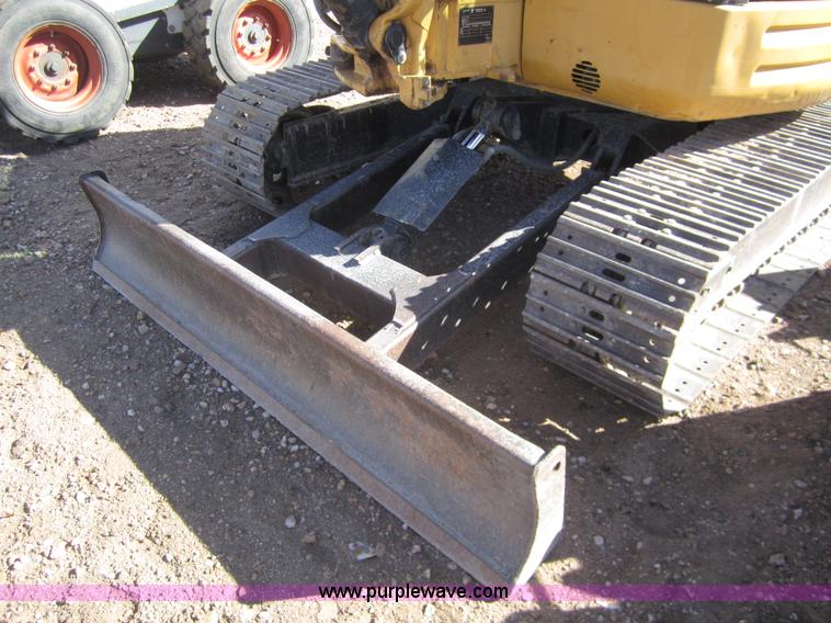 image for item 2998 Caterpillar 304CR compact excavator