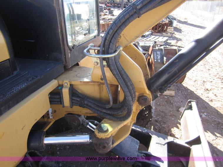 image for item 2998 Caterpillar 304CR compact excavator
