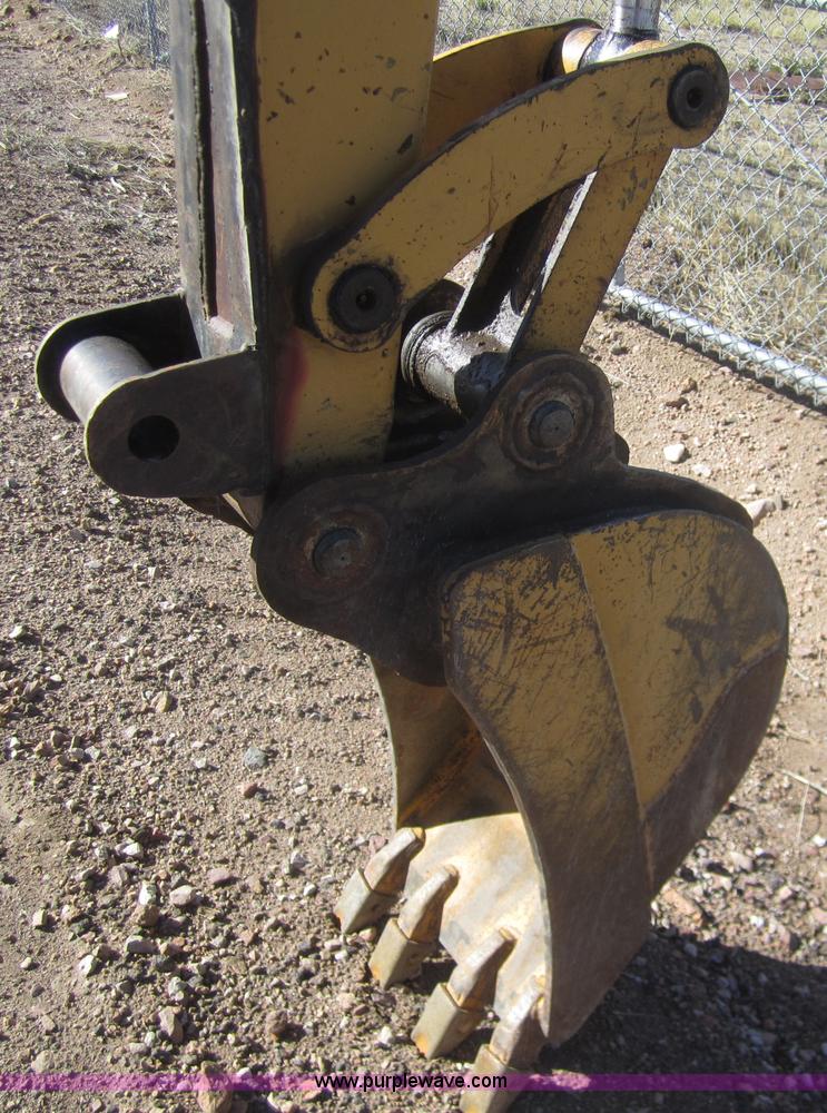 image for item 2998 Caterpillar 304CR compact excavator