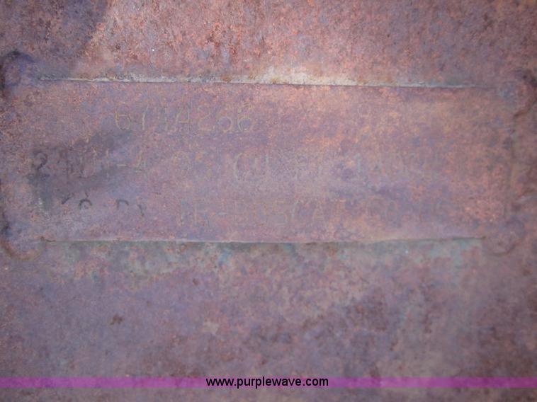 image for item 2999 Bobcat 337 24" bucket