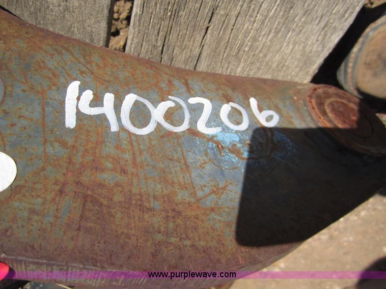 image for item 3017 Bobcat 331 C-series clamp