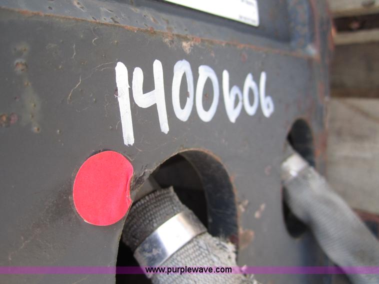 image for item 3018 Bobcat PTX4 excavator power tilt