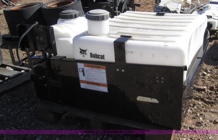 image for item 3025 Bobcat Sprayer attachment
