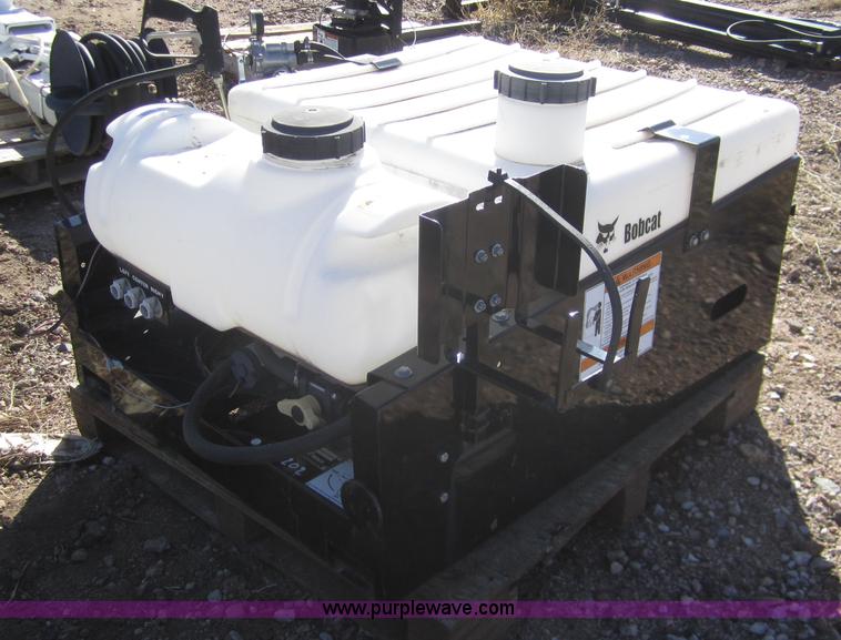 image for item 3025 Bobcat Sprayer attachment
