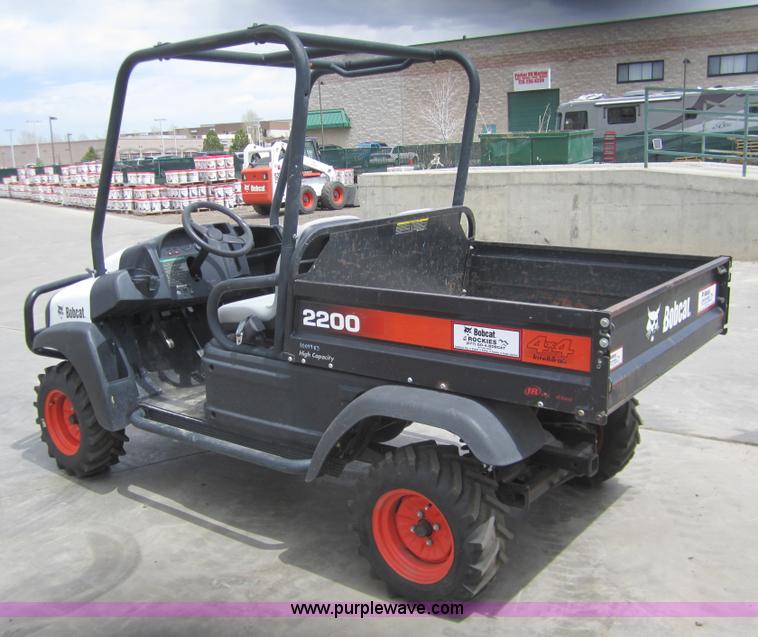 image for item 3050 2007 Bobcat 2200 utility vehicle