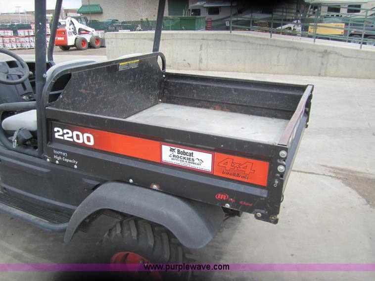 image for item 3050 2007 Bobcat 2200 utility vehicle