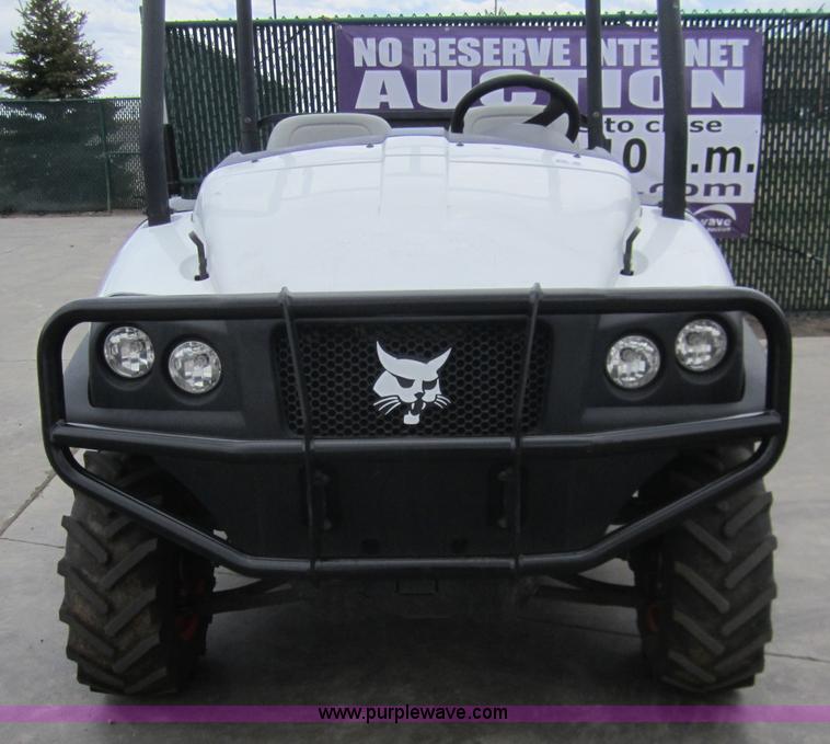 image for item 3050 2007 Bobcat 2200 utility vehicle