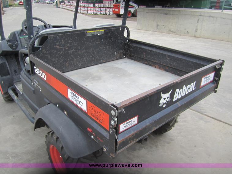 image for item 3050 2007 Bobcat 2200 utility vehicle