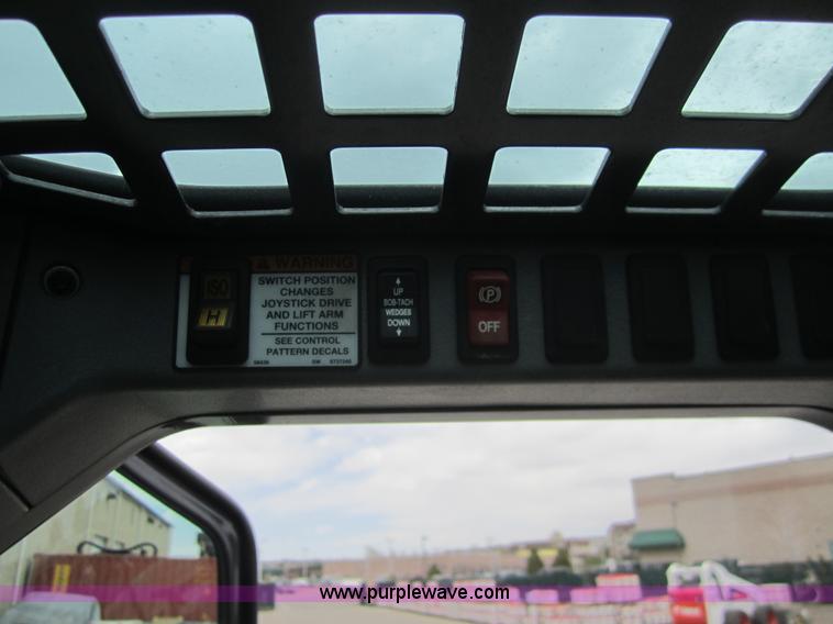 image for item 3051 2008 Bobcat S160 skid steer