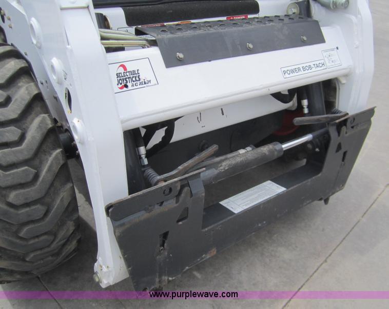 image for item 3051 2008 Bobcat S160 skid steer