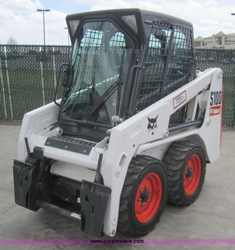 image for item 3053 2008 Bobcat S100 skid steer