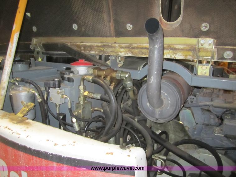 image for item 3054 2002 Bobcat 442-U compact excavator