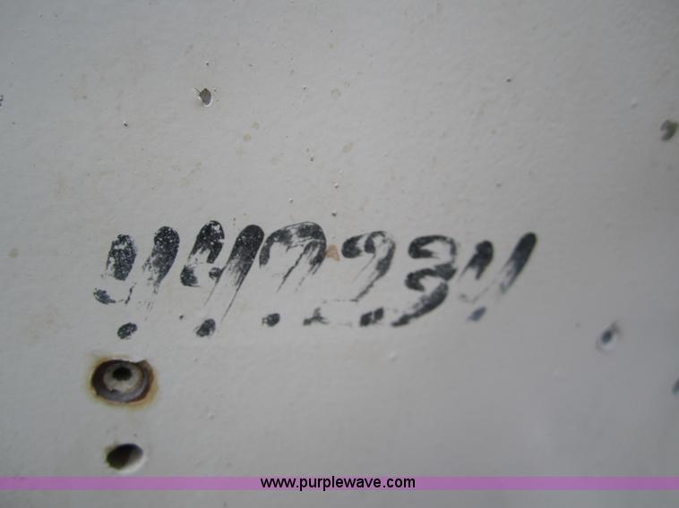 image for item 3054 2002 Bobcat 442-U compact excavator