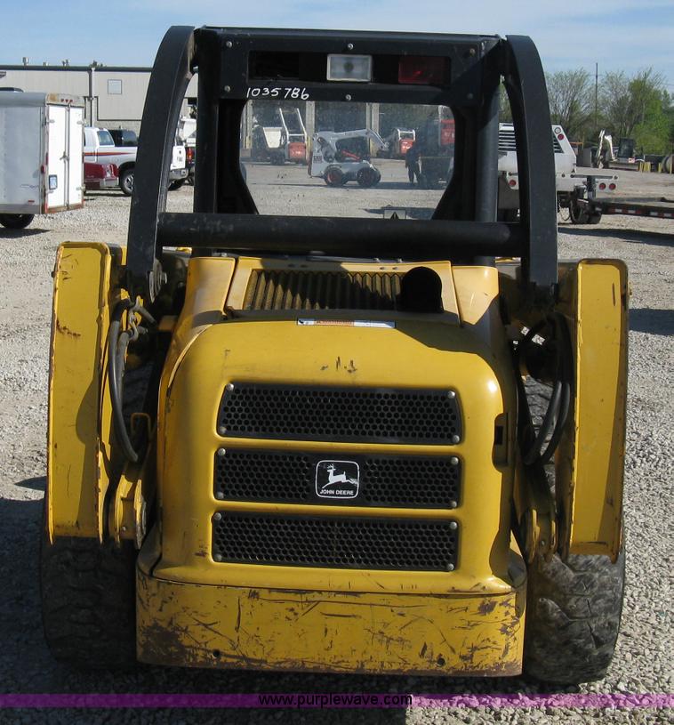 image for item 8007 John Deere 240 skid loader
