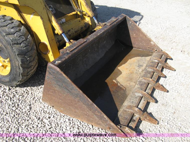 image for item 8007 John Deere 240 skid loader