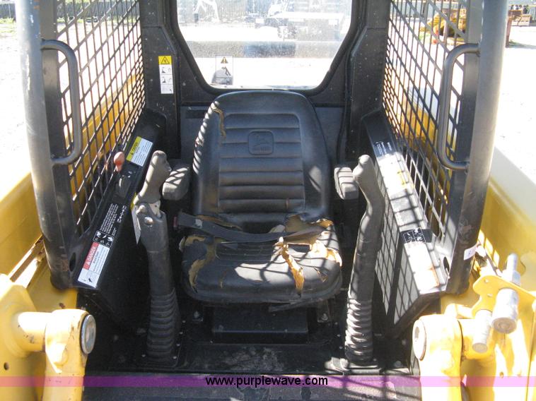 image for item 8007 John Deere 240 skid loader