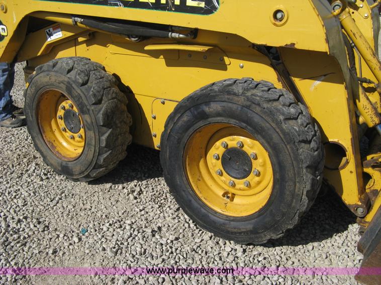 image for item 8007 John Deere 240 skid loader