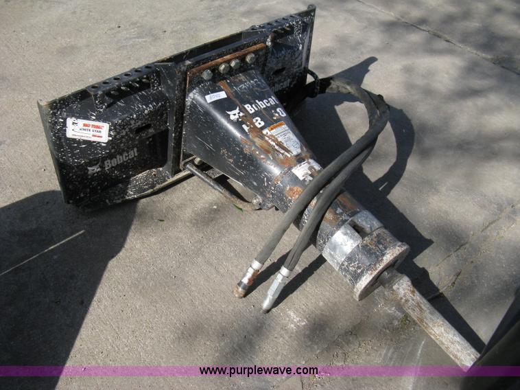 image for item 8042 2007 Bobcat HB880 breaker