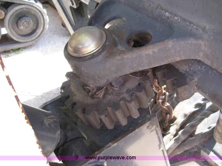 image for item 8045 2006 Bobcat 709 backhoe attachment