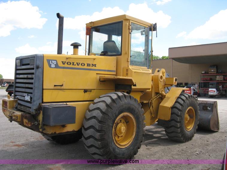 image for item 8049 1994 Volvo BM L70B wheel loader