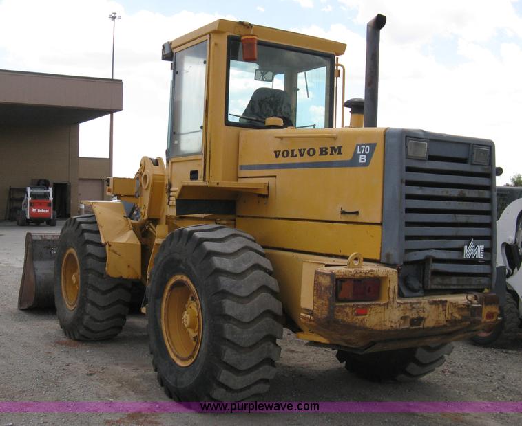image for item 8049 1994 Volvo BM L70B wheel loader