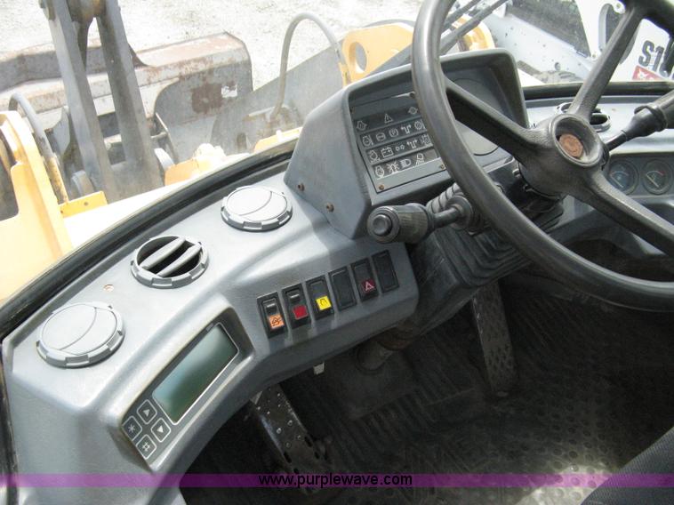 image for item 8049 1994 Volvo BM L70B wheel loader