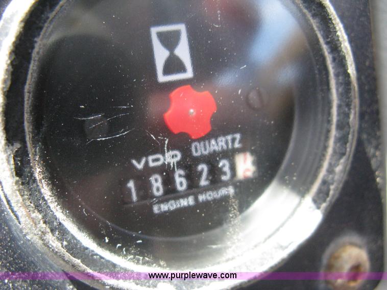 image for item 8049 1994 Volvo BM L70B wheel loader