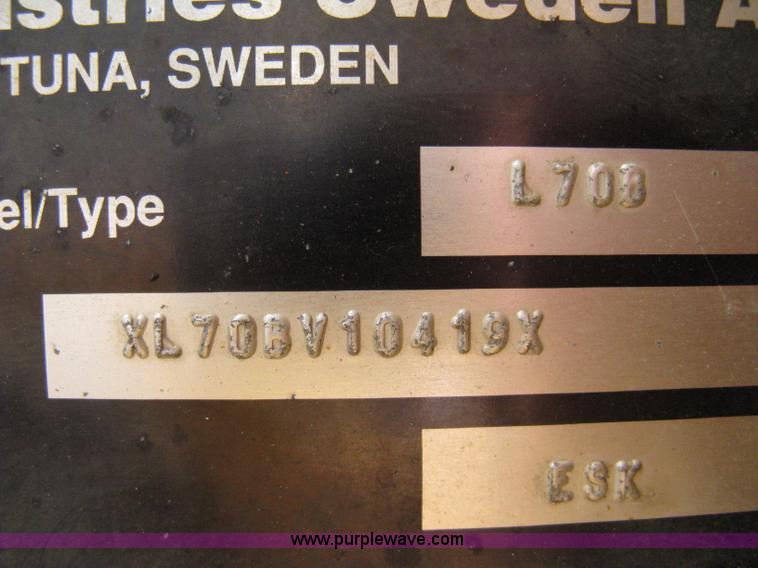 image for item 8049 1994 Volvo BM L70B wheel loader