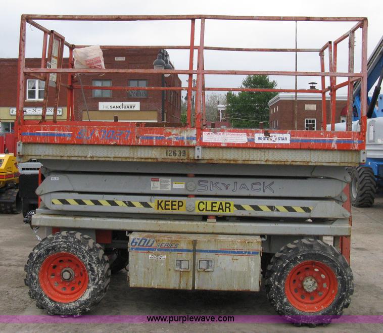 image for item 8132 Skyjack 600 Series rough terrain scissor lift