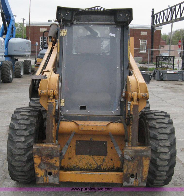 image for item 8133 Case 70XT skid steer