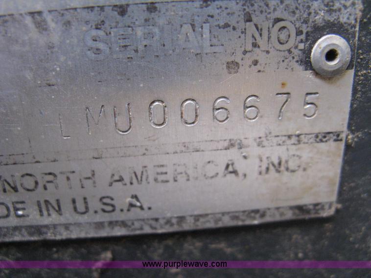 image for item 8135 2000 New Holland LS180 skid loader