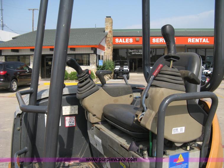 image for item 8156 2003 Case CX36 ZTS compact excavator