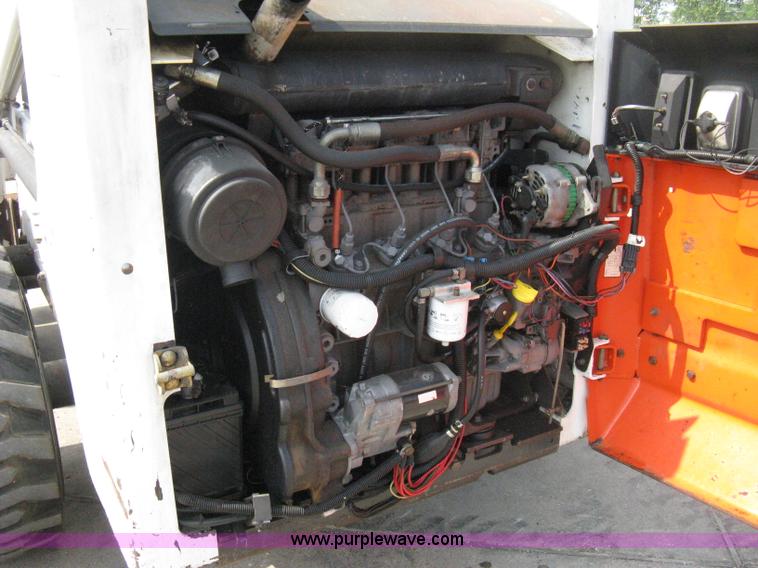 image for item 8157 1996 Bobcat 863 C-series skid loader