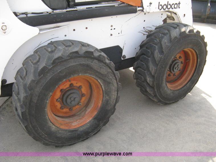 image for item 8157 1996 Bobcat 863 C-series skid loader