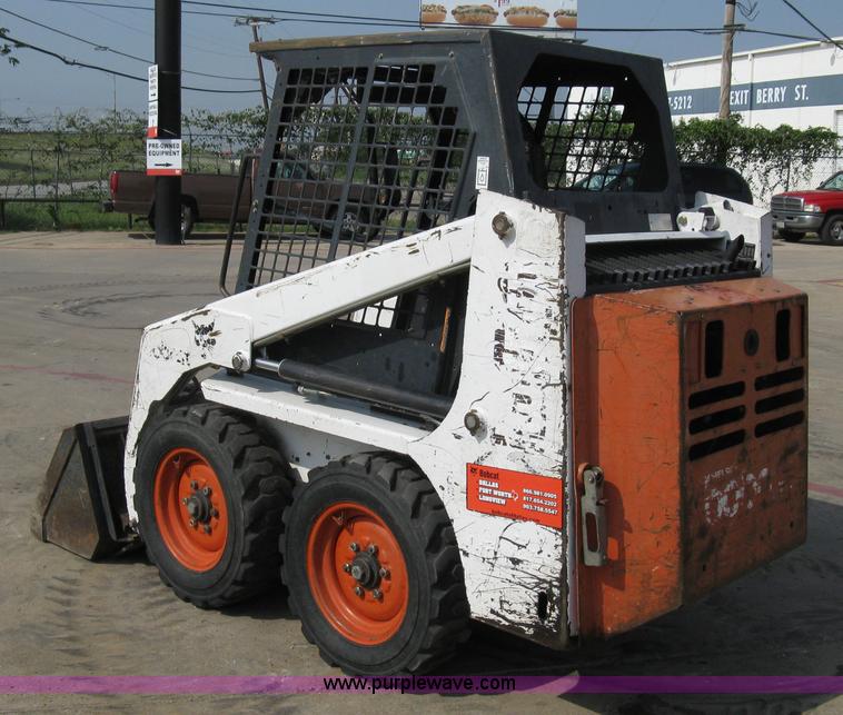 image for item 8158 1995 Bobcat 553 skid loader