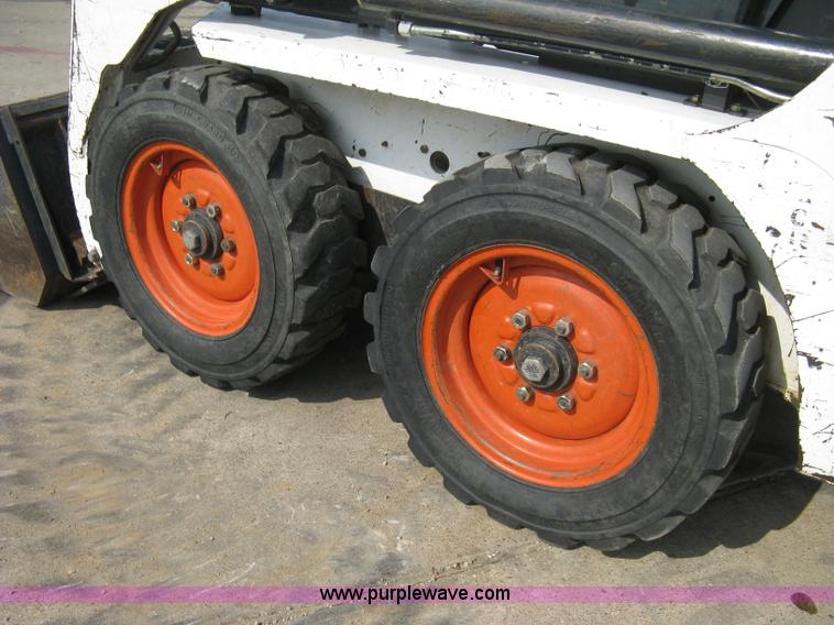 image for item 8158 1995 Bobcat 553 skid loader