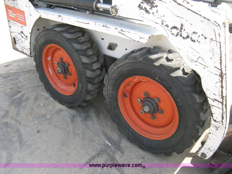image for item 8158 1995 Bobcat 553 skid loader