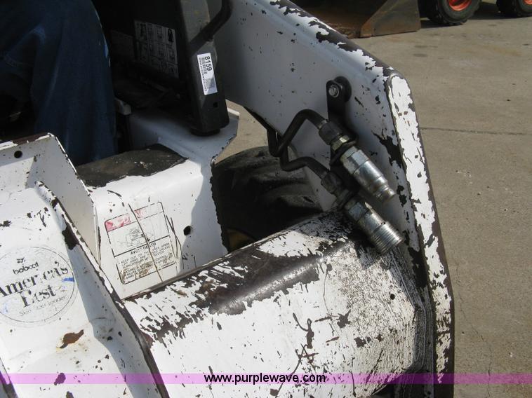 image for item 8159 1993 Bobcat 753 skid loader